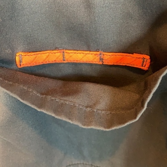 Code Happy V-neck Scrub Top Gray Size: XS - Picture 5 of 9